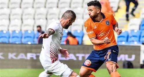 طرابزون سبور يعلن رسميًا ضم تريزيجيه (فيديو)